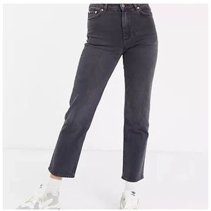 & Other Stories Straight leg jeans in grey wash high waisted cropped